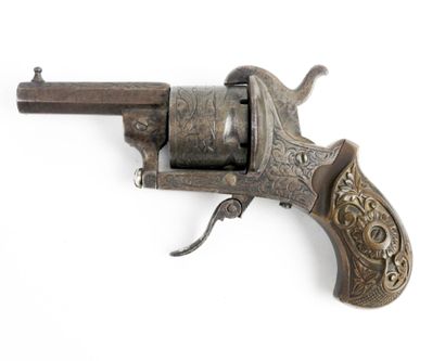 ARMES à FEU. BELGIQUE. Revolver à broche...