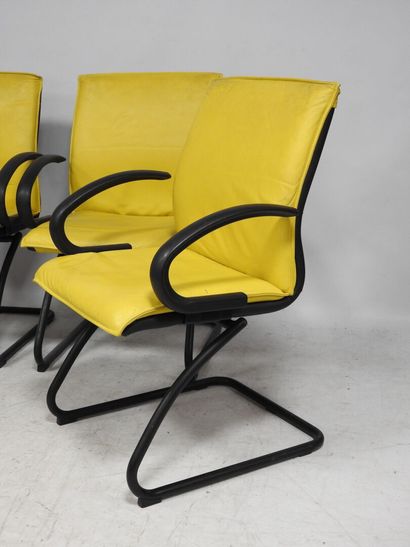 Piece from the 1980s
Set of 4 armchairs with...