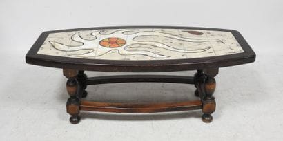 RAYNAUD - XXeme
Table basse de forme tonneau...