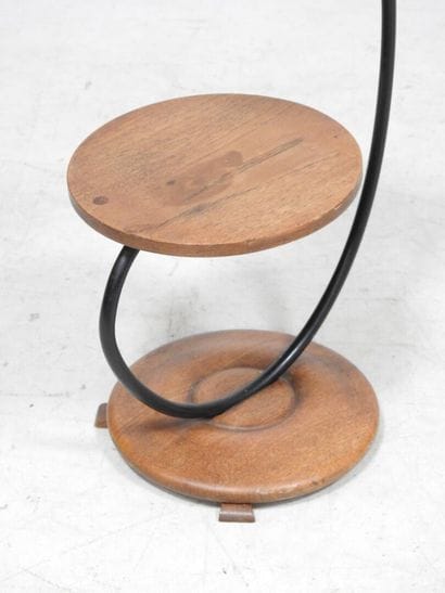 Travail des années 60
Table d'appoint en...
