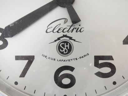 ELECTRIC - CDH - Paris
Circular aluminum...