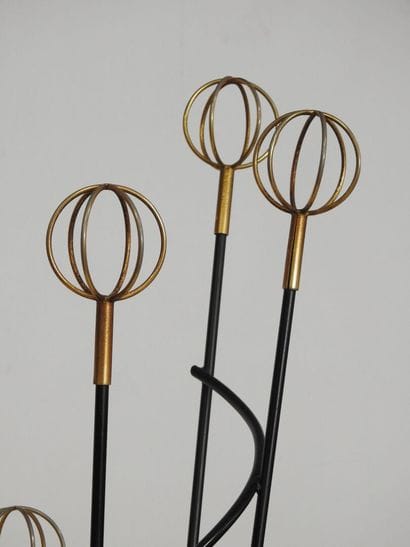 Roger FERAUD (1890-1964)
Porte-manteau hélicoïdal...