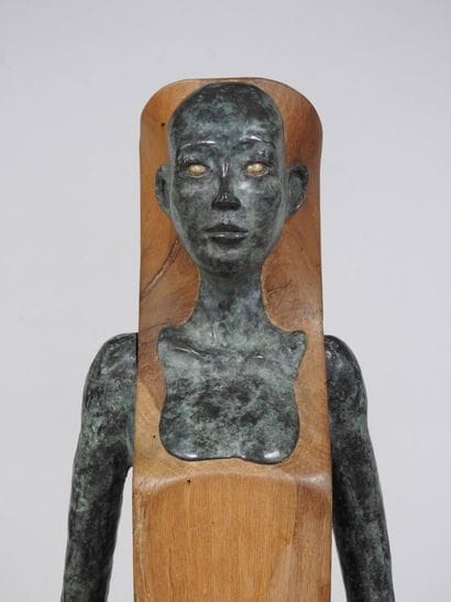 81. N. PAUL - XXeme
L'Egyptienne
Grande sculpture...
