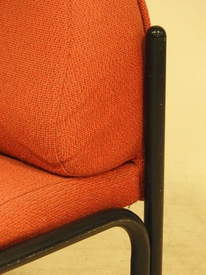 SOUVIGNET
Armchair with a curved backrest,...