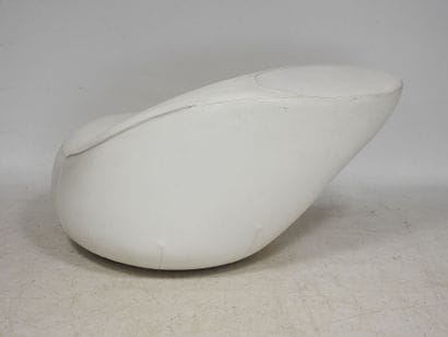 ARTEMIDE
Set of two biomorphic armchairs...