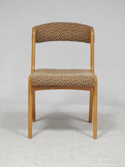 BAUMANN
Chaise de forme gondole modèle 