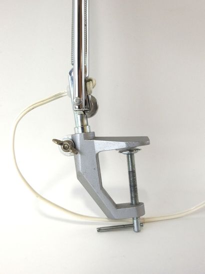 Piece from the 1970s
Architectural lamp mounted...