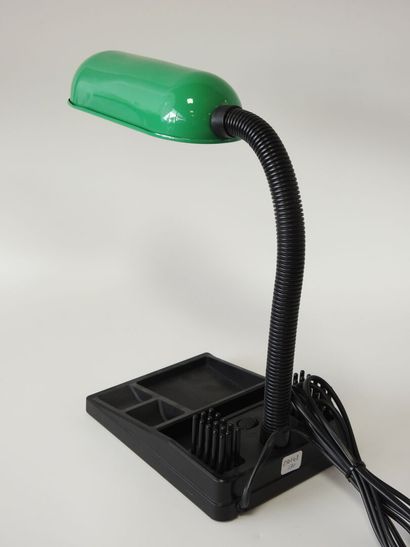 Piece from the 1980s
Black plastic desk lamp...