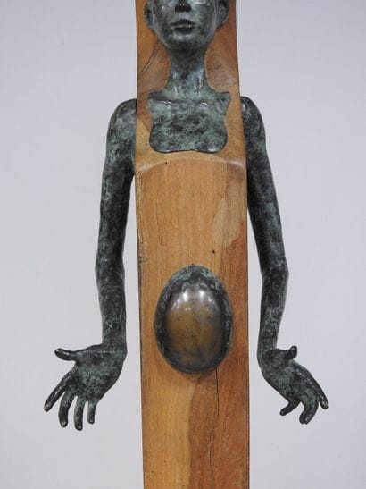 81. N. PAUL - XXeme
L'Egyptienne
Grande sculpture...