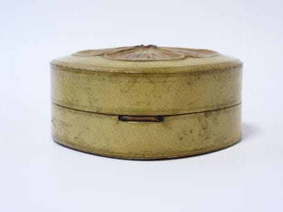 René LALIQUE (1860-1945) pour ROGER & GALLET
Flacon...