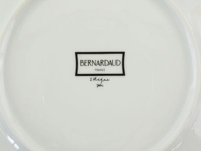 Olivier Gagnère (né en 1952) - BERNARDAUD
Suite...