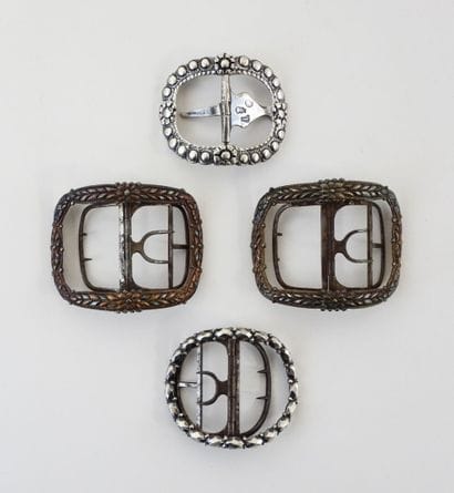 Lot de deux boucles de soulier en argent...