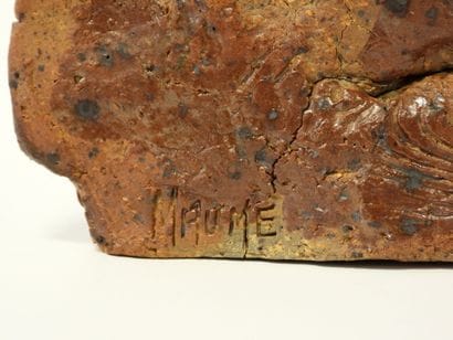 Annie MAUME (née en 1945)
Pique fleurs en...
