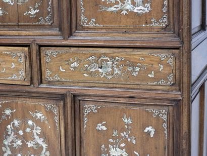 INDOCHINE 
Buffet de forme rectangulaire...
