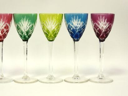 SAINT-LOUIS
Suite de 6 verres dits Roemers...