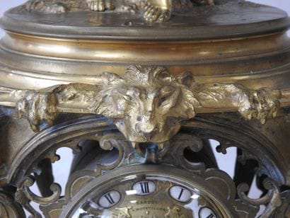 Émile Pierre Eugène HÉBERT (1828-1893)
Pendule...