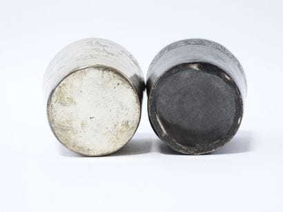 Lot de deux timbales légèrement évasées en...