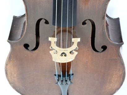 MIRECOURT
Violoncelle français fabriqué vers...