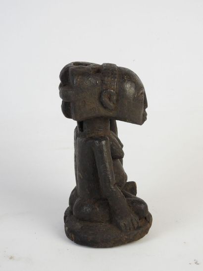 LUBA, République Démocratique du Congo.
Bois...