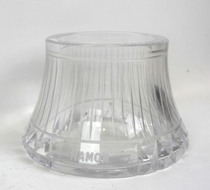 VAL SAINT LAMBERT - Vase en cristal taillé,...