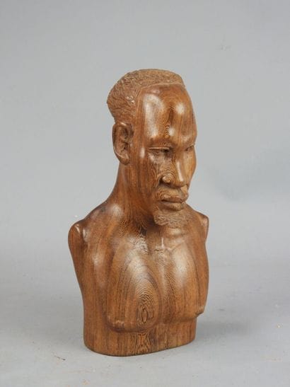 Etienne SIELA, (XXe, Congo)
Bois de wengé.
Superbe...
