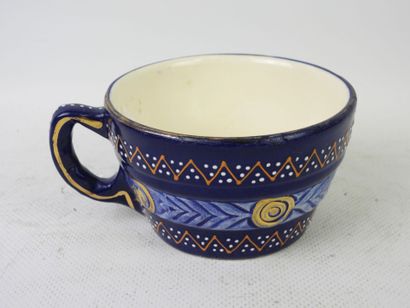 KERALUC in Quimper. A beige earthenware candleholder...