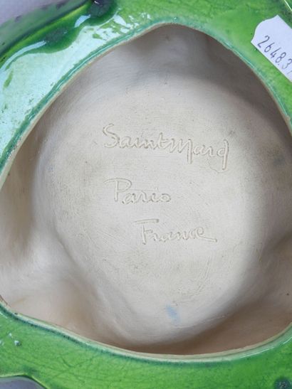 SAINTMARD, Paris. Earthenware trinket dish...