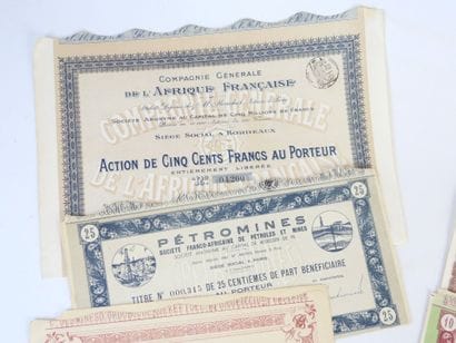 ACTIONS ANCIENNES.
Ensemble de dix-sept actions...