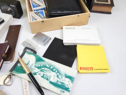 PIRELLI, FIAT - Set of promotional items,...