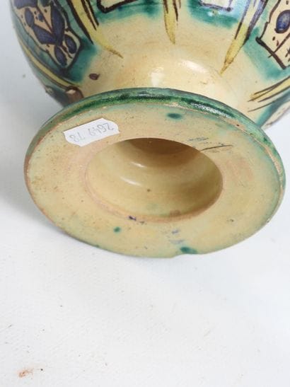 North Africa - Ceramic rooster-shaped jug...