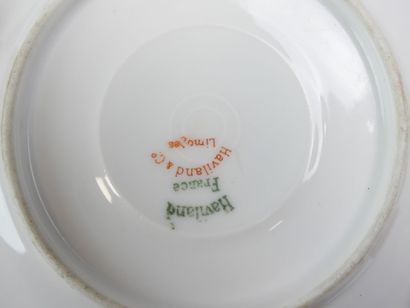 LIMOGES - Parties de service à café en porcelaine...