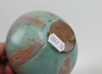 Deux vases en grès, dont monogrammé NB H.:...