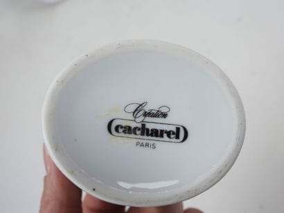 CACHAREL - partie de service en porcelaine...