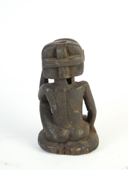 LUBA, République Démocratique du Congo.
Bois...