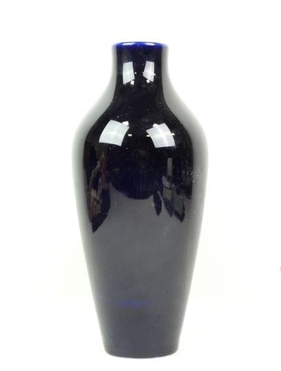 MANUFACTURE Nationale de SEVRES: Blue-glazed...