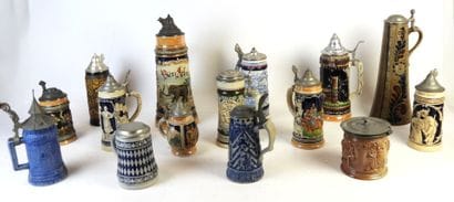 15 CHOPES DE BIERE en grès, en faïence, étain...