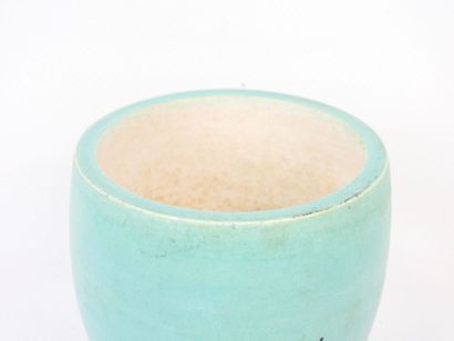 KERAMOS. Petit pot en faïence à couverte...