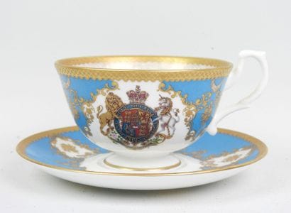 ROYAL COLLECTION TRUST - Tasse et sous-tasse...