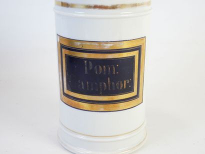 6 POTS A PHARMACIE en porcelaine et faïence...