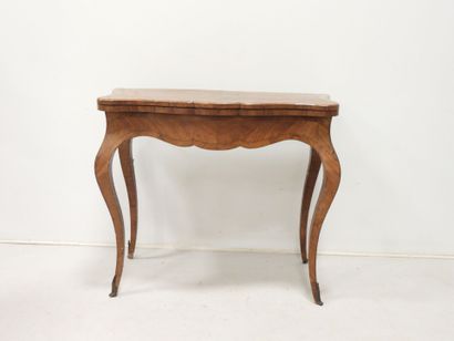 Table à jeux de style Louis XV en bois de...