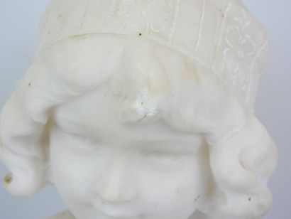 L.MORELLI, Florence, Sujet en albâtre représentant...