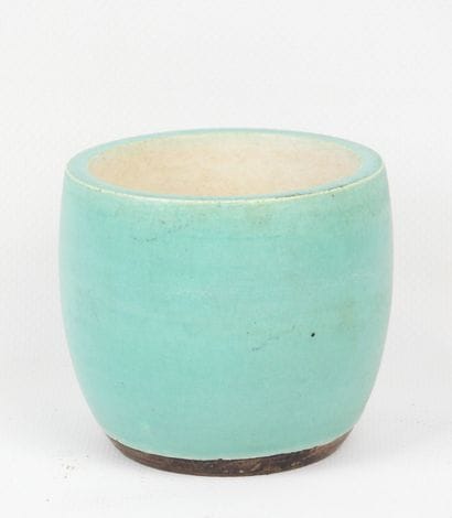 KERAMOS. Petit pot en faïence à couverte...
