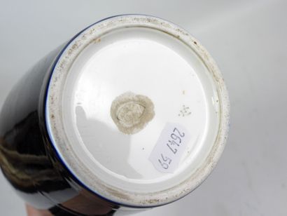 MANUFACTURE Nationale de SEVRES: Blue-glazed...
