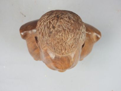 Etienne SIELA, (XXe, Congo)
Bois de wengé.
Superbe...