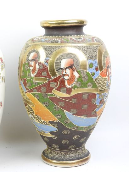 CHINA, JAPAN—Three earthenware and porcelain...