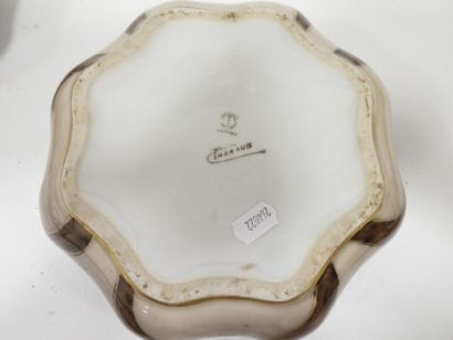 Camille THARAUD (1878-1956) Bonbonnière de...