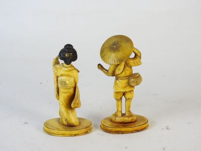 CHINE : réunion de 5 petites sculptures en...