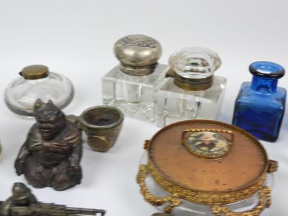 Set of display items made of glass, crystal,...