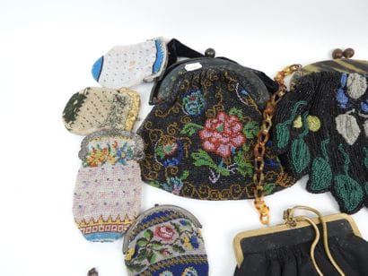 31 beaded pouches, bags, and coin purses...