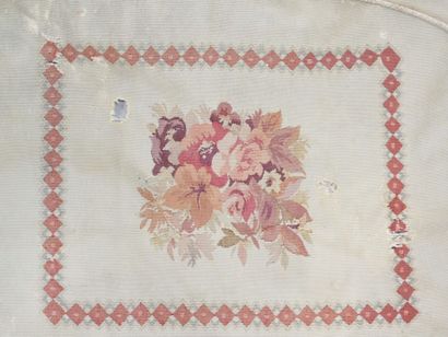 AUBUSSON. Tapisserie de 3 sièges et d'un...